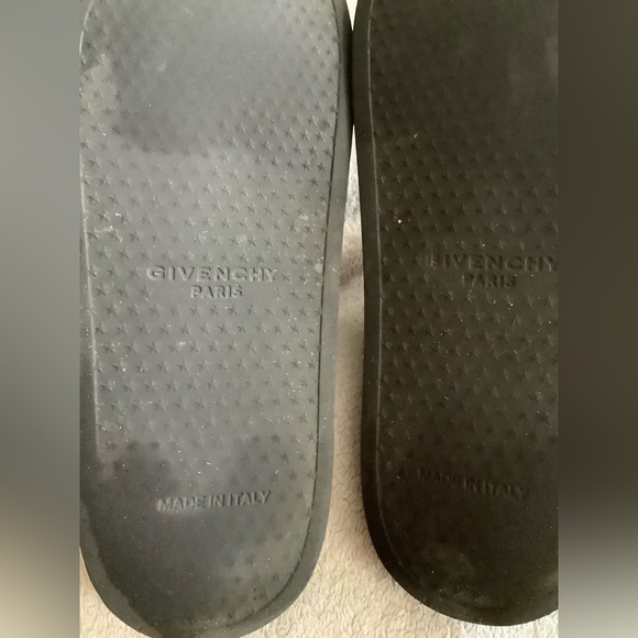 Givenchy Logo Rubber Ladies Slippers - Picture 9 of 16